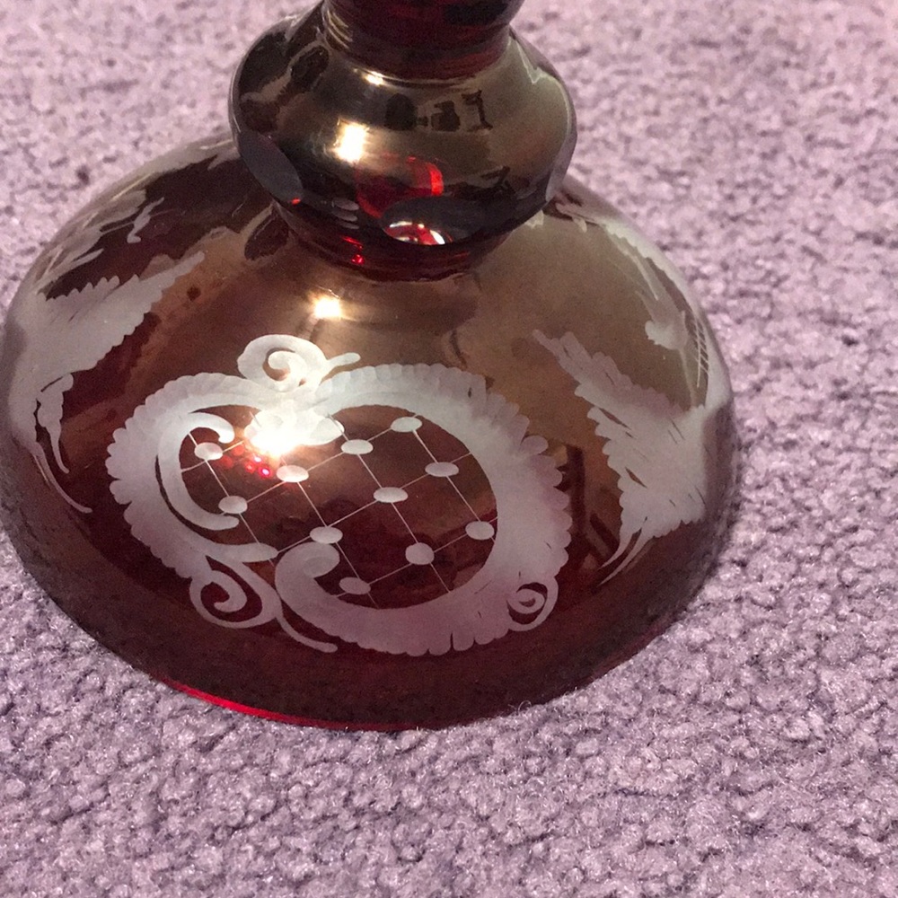 Vintage ruby crystal candy trinket dish etched - Picture 9 of 12